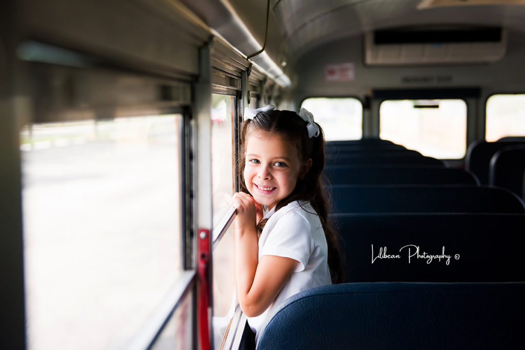 school bus mini sessions